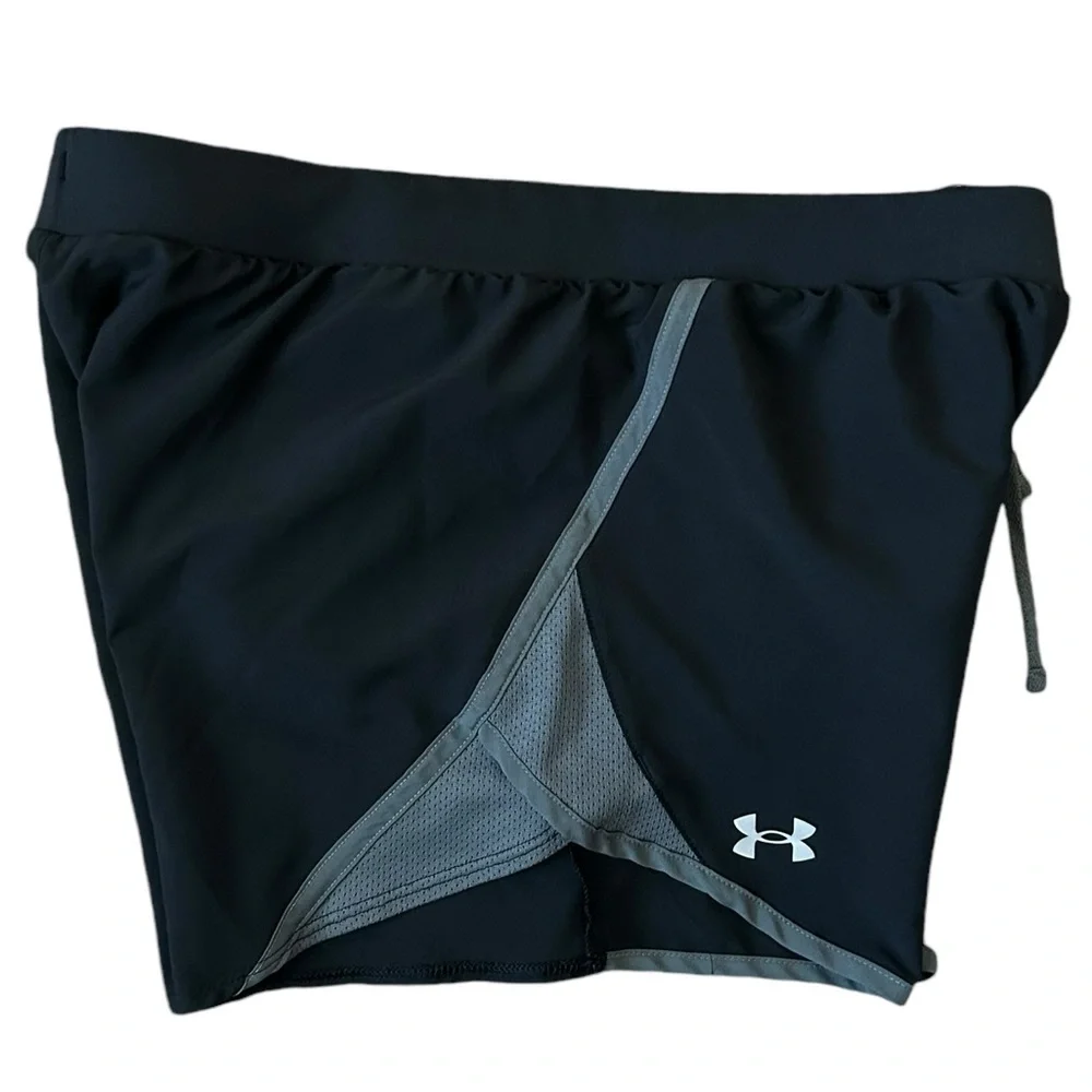 Under Armour Fly By 2.0 Heat Gear Black & Gray Lined Running Shorts S/M